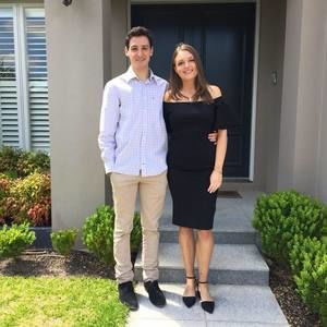 Meet your Posher, Tayler